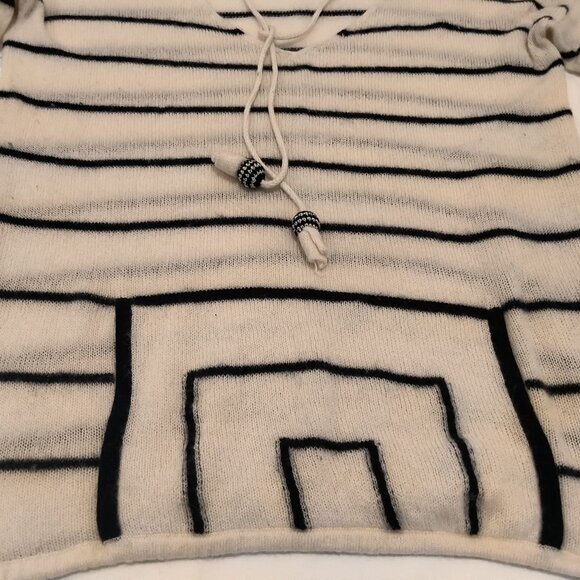 CALYPSO White and Black Striped Long Sleeve Cashmere Sweater Size XS - Picture 4 of 10